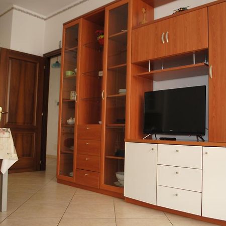 Appartamento A Marina dʼAndora Bagian luar foto