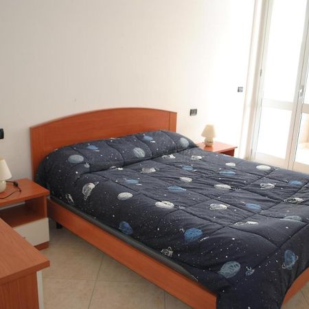 Appartamento A Marina dʼAndora Bagian luar foto