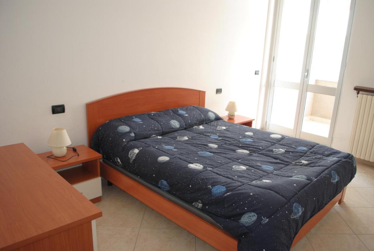 Appartamento A Marina dʼAndora Bagian luar foto