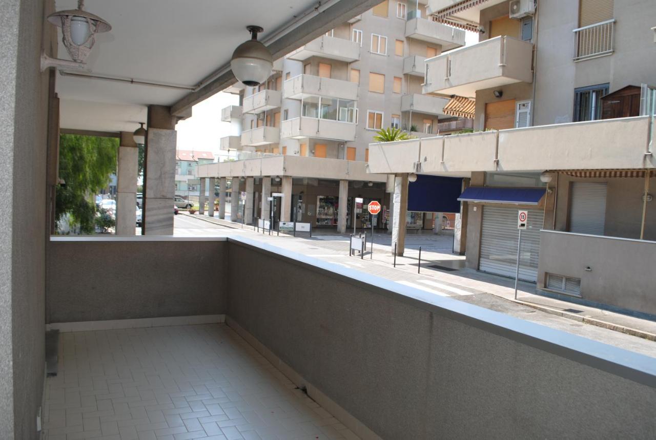 Appartamento A Marina dʼAndora Bagian luar foto
